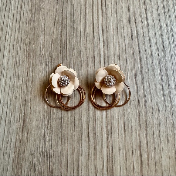 Beige Crystal Camellia Gold Tone Earrings - Picture 3 of 3